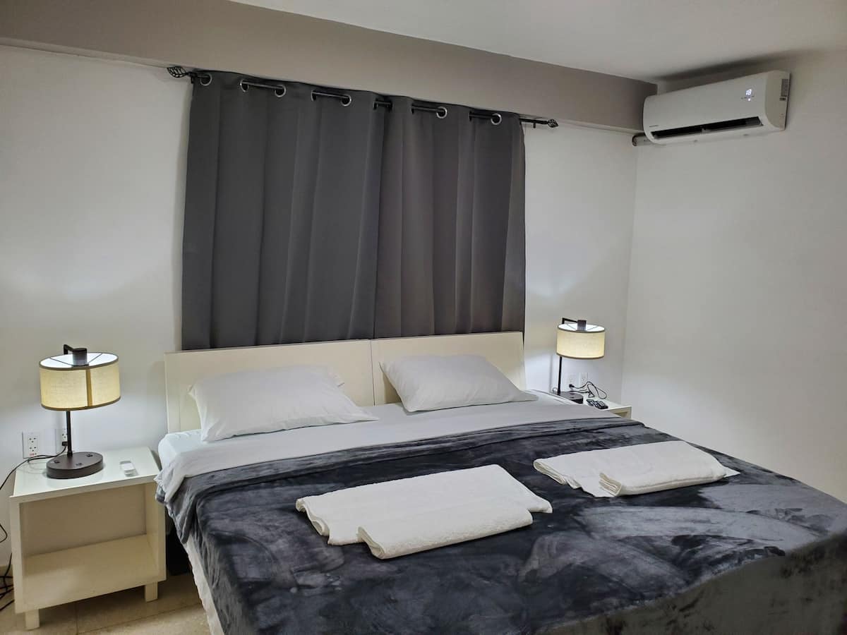 Alex Vedado BNB