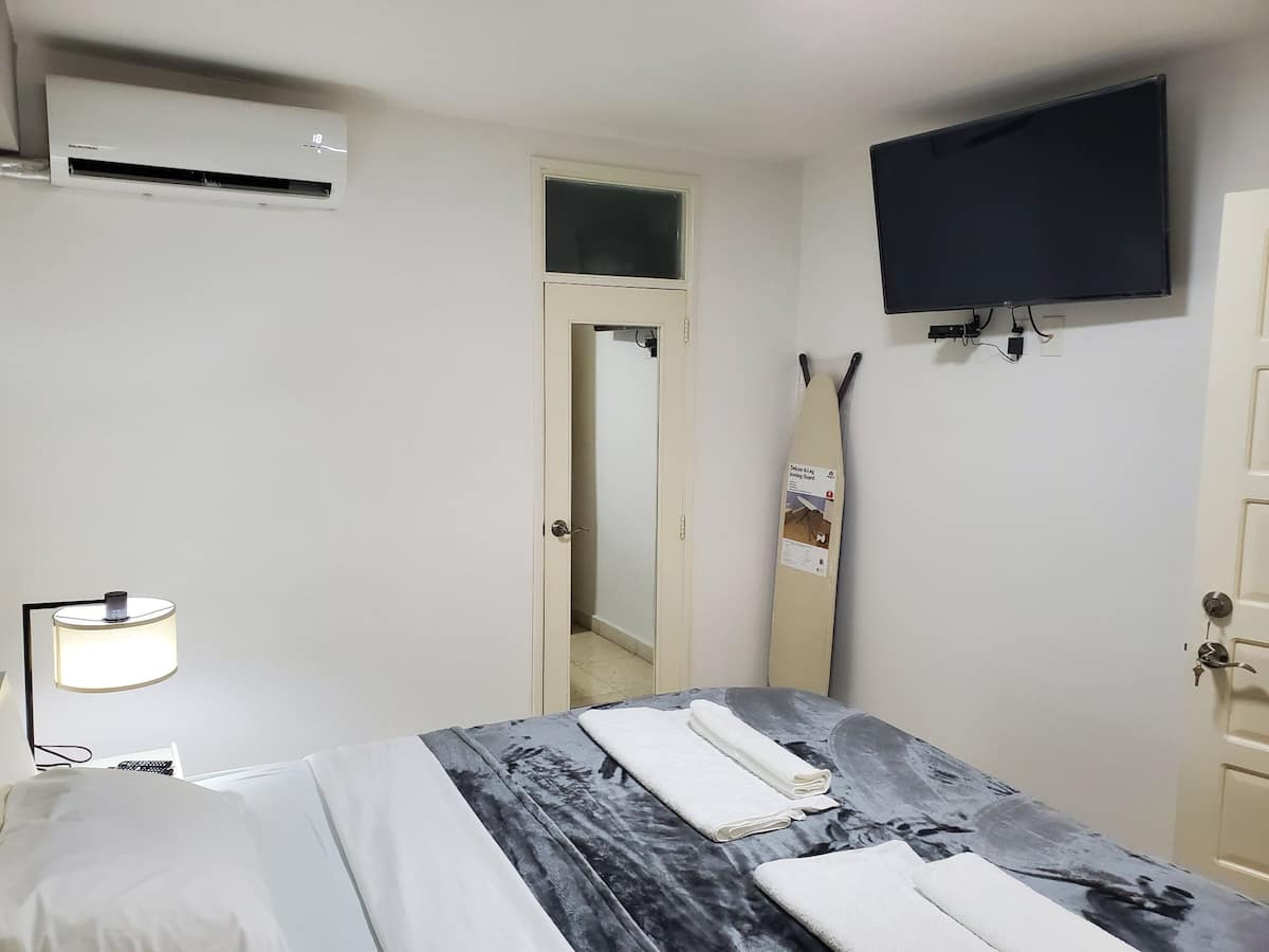 Alex Vedado BNB